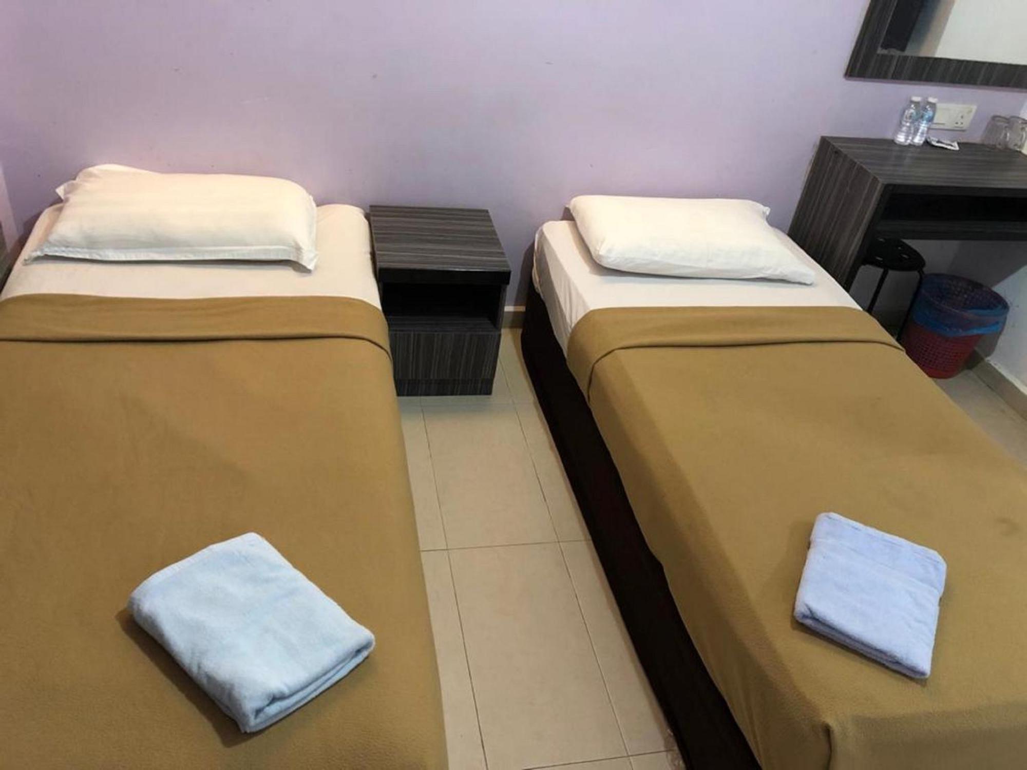 Al Huda Hotel Малакка Экстерьер фото